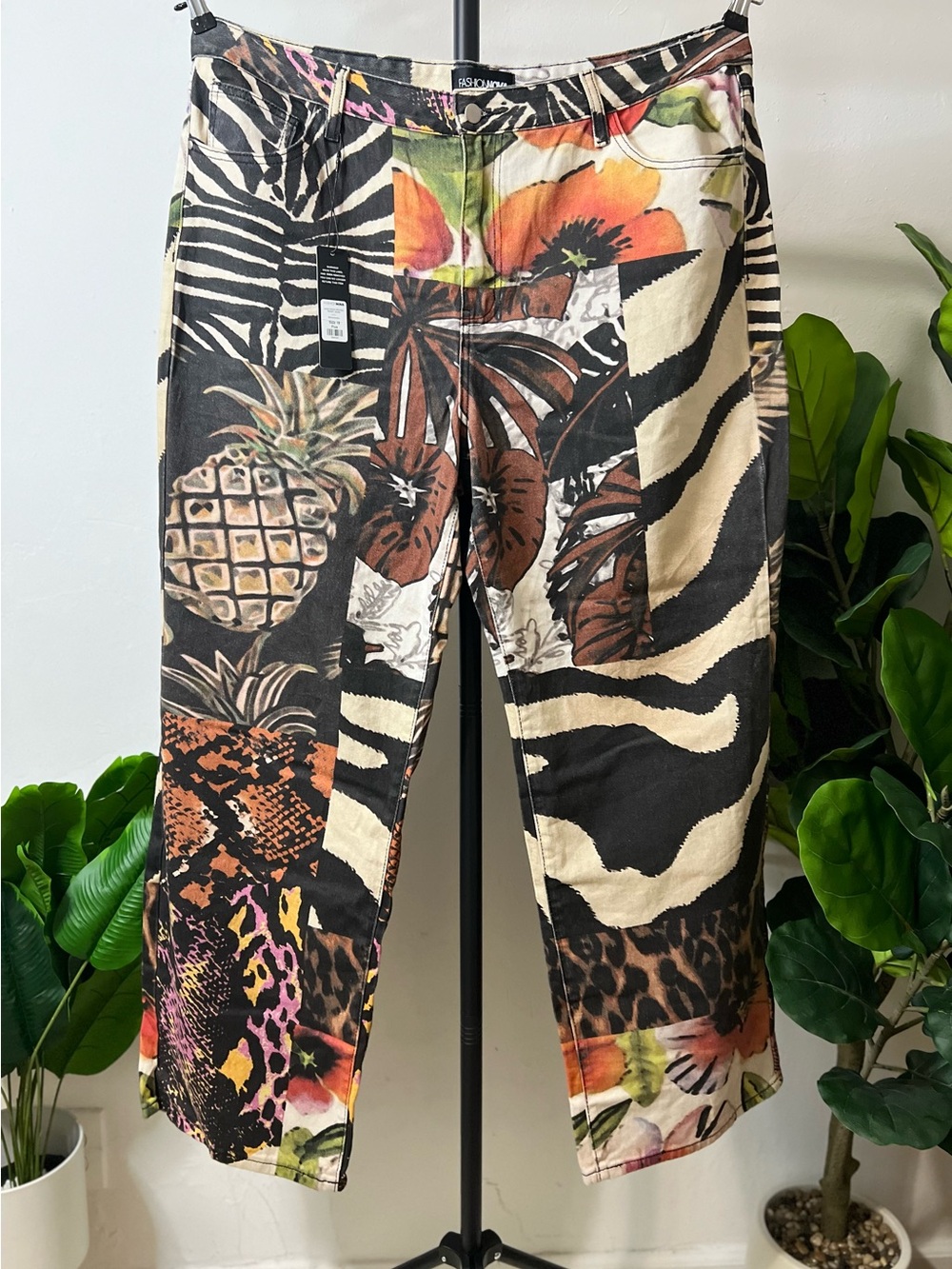 Fashion Nova Miami Mood Printed Baggy Jeans Plus Size 18 NWT Animal Floral